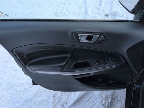 Certified 2022 Ford EcoSport Titanium image 6