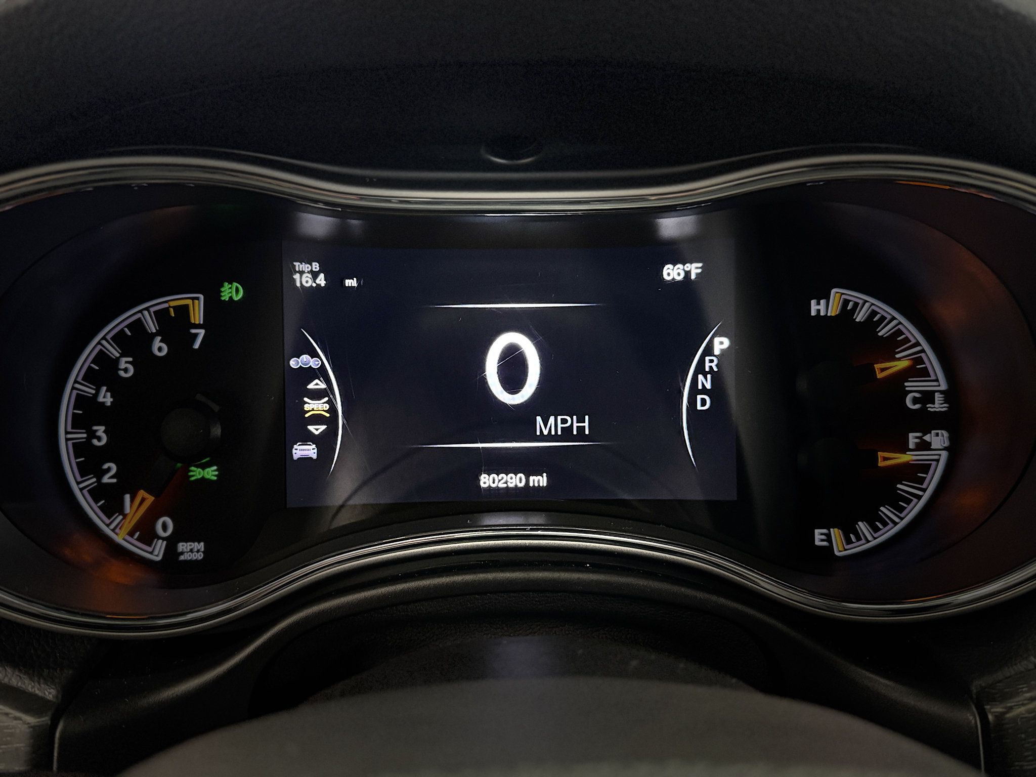 Used 2018 Jeep Grand Cherokee Altitude AWD/4WD image 18