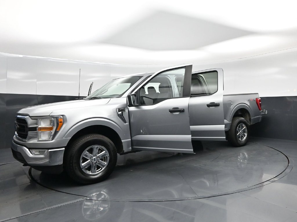 Used 2022 Ford F150 XLT w/ Trailer Tow Package AWD/4WD image 24