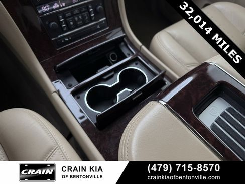 Used 2014 Cadillac Escalade Premium image 20