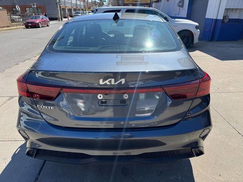 Used 2023 Kia Forte LXS image 6