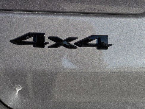 New 2026 Jeep Grand Cherokee Altitude image 32