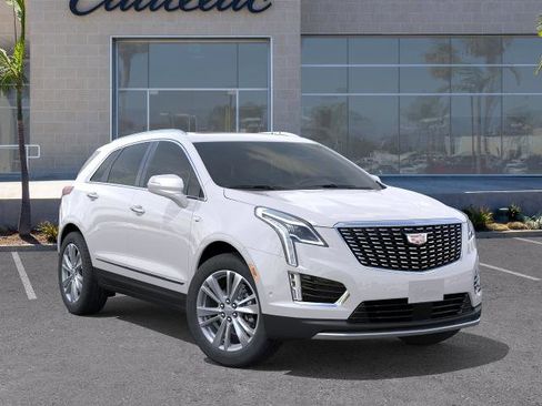 New 2026 Cadillac XT5 Premium Luxury w/ Driver Assist Package FWD image 7