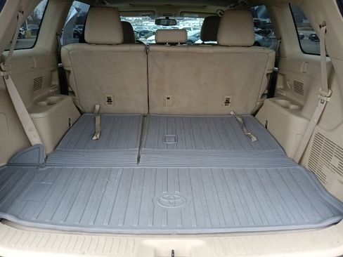 Used 2015 Toyota Highlander XLE image 30