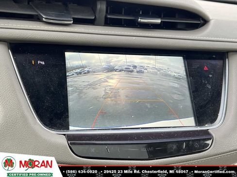 Used 2018 Cadillac XT5 Luxury w/ Driver Awareness Package image 22