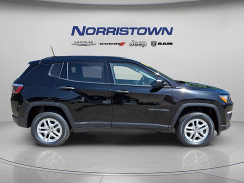 Certified 2018 Jeep Compass Sport AWD/4WD image 7