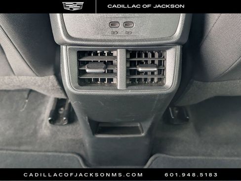 Used 2025 GMC Terrain Elevation image 27