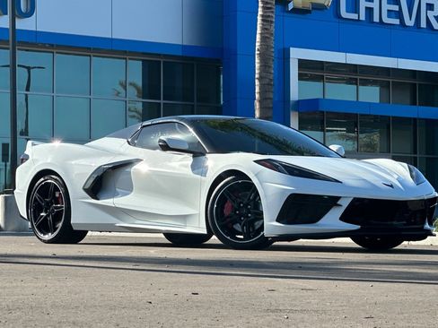 Used 2023 Chevrolet Corvette Stingray Preferred Conv w/ Z51 Performance Package image 2