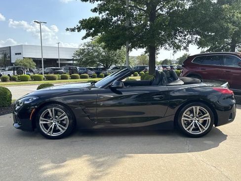 Used 2025 BMW Z4 sDrive30i RWD image 10