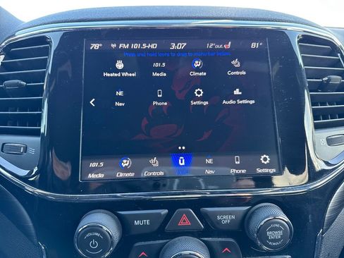 Certified 2021 Jeep Grand Cherokee Laredo X image 25