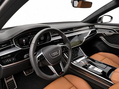 Used 2025 Audi S8 AWD/4WD image 15