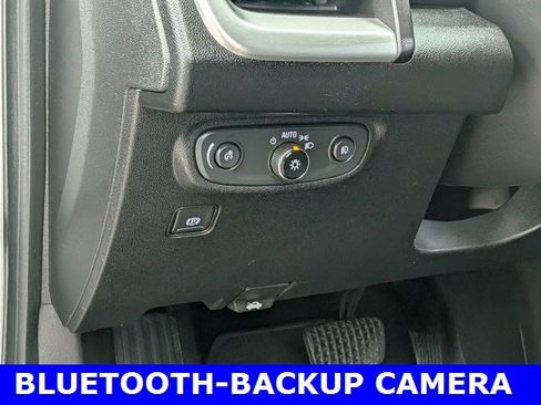 Used 2018 GMC Terrain SLT image 15