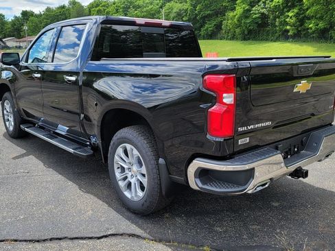 New 2026 Chevrolet Silverado 1500 LTZ w/ Z71 Off-Road Package AWD/4WD image 9