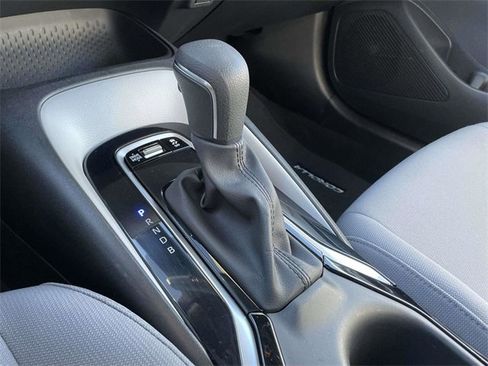 Certified 2024 Toyota Corolla SE image 30