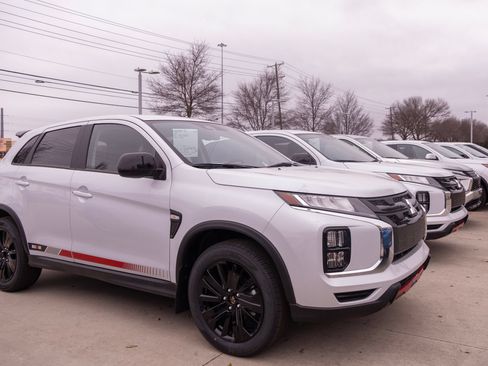New 2026 Mitsubishi Outlander SE FWD image 29