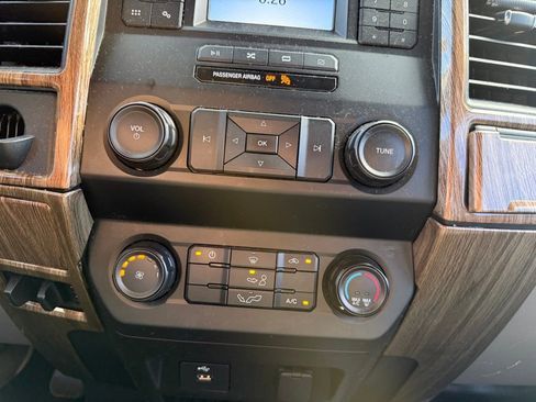 Used 2020 Ford F150 XL w/ Equipment Group 101A Mid image 15