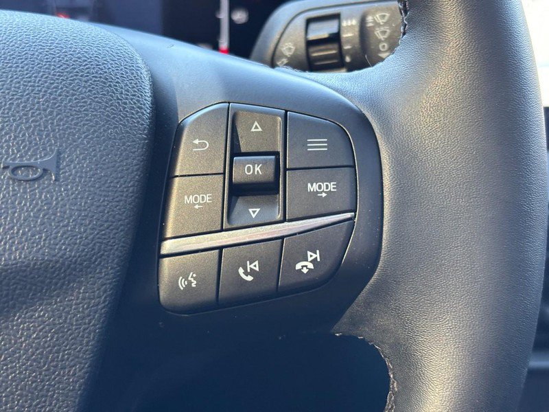 Used 2025 Ford Maverick Lariat w/ Black Appearance Package AWD/4WD image 18