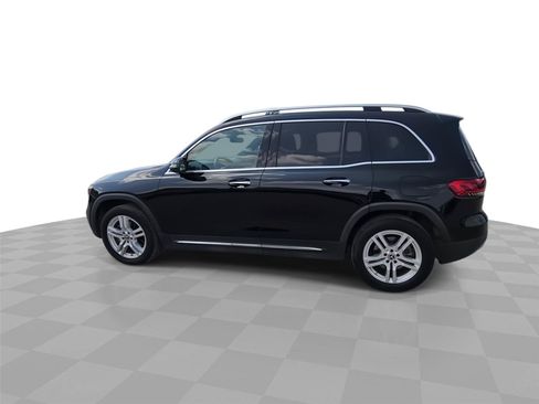 Used 2020 Mercedes-Benz GLB 250 w/ Premium Package image 6