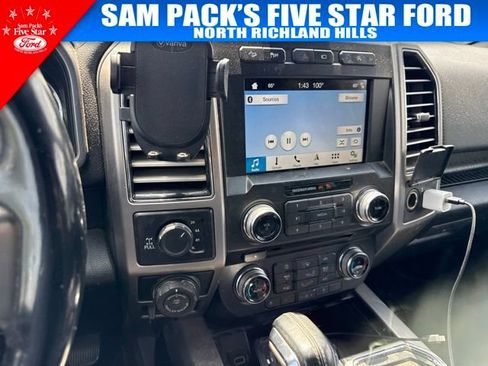 Used 2018 Ford F150 Platinum w/ Equipment Group 701A Luxury AWD/4WD image 12