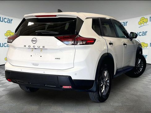 Used 2026 Nissan Rogue S AWD/4WD image 6