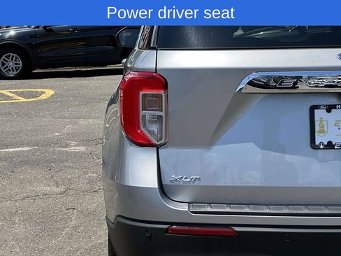 Used 2023 Ford Explorer XLT w/ Class IV Trailer Tow Package AWD/4WD image 16