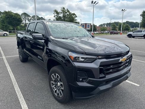 Used 2023 Chevrolet Colorado LT w/ LT Convenience Package III RWD image 7