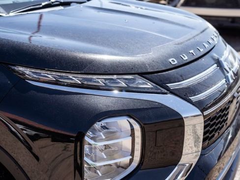 New 2026 Mitsubishi Outlander SE AWD/4WD image 13