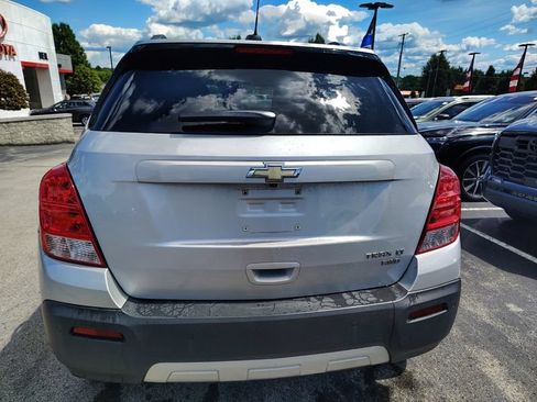 Used 2016 Chevrolet Trax LT w/ LT Convenience Package AWD/4WD image 5