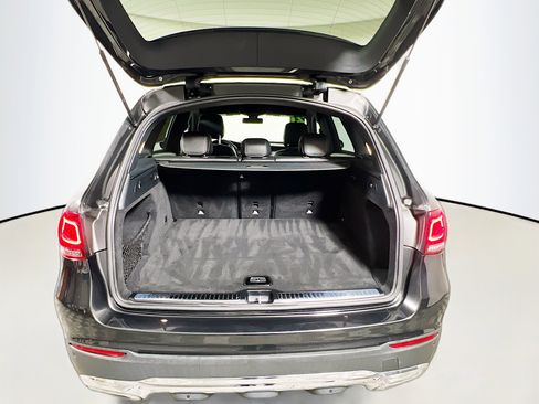 Used 2021 Mercedes-Benz GLC 300 image 34