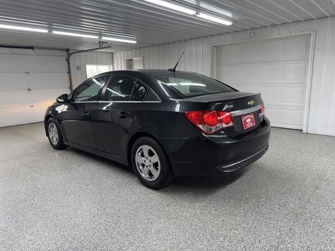 Used 2014 Chevrolet Cruze LT w/ All-Star Edition FWD image 4