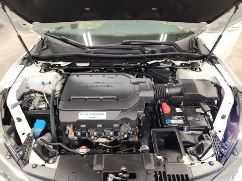 Used 2016 Honda Accord EX-L image 9