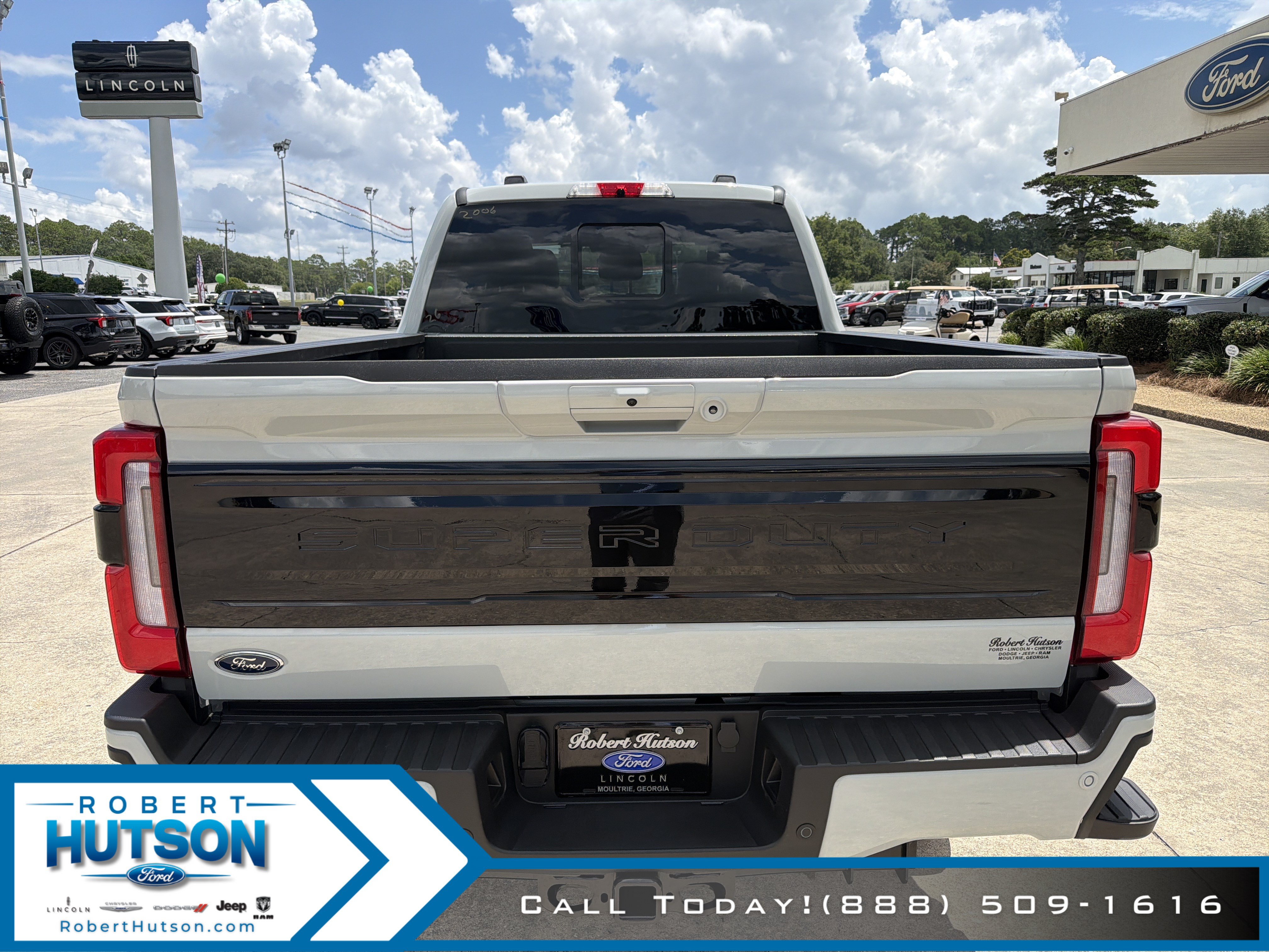 New 2026 Ford F250 Platinum AWD/4WD image 7
