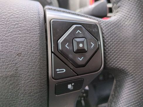 Used 2022 Toyota Tacoma SR5 w/ Technology Package RWD image 25