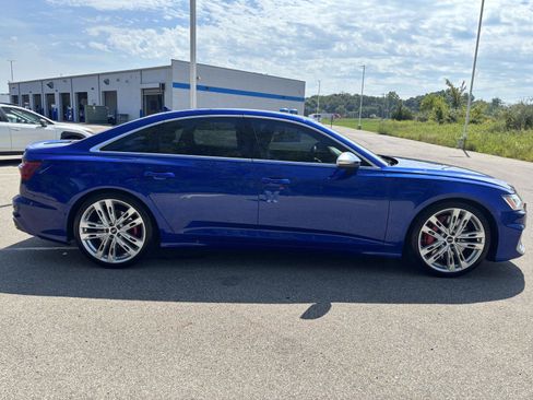Used 2023 Audi S6 Premium Plus w/ Premium Plus Package AWD/4WD image 6