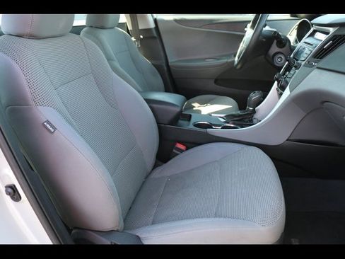 Used 2013 Hyundai Sonata GLS FWD image 7