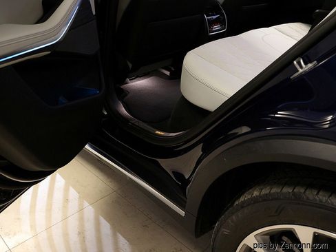 Used 2026 BMW X5 xDrive40i w/ Climate Comfort Package image 31