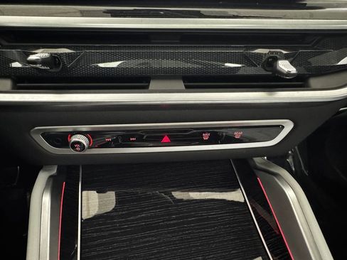 Used 2024 BMW X6 xDrive40i w/ Premium Package image 21