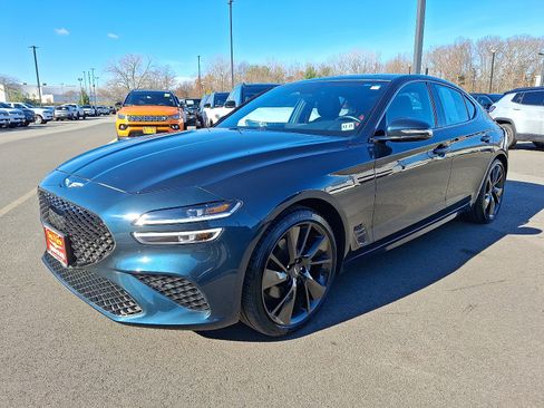Used 2023 Genesis G70 2.0T w/ Sport Prestige Package image 3