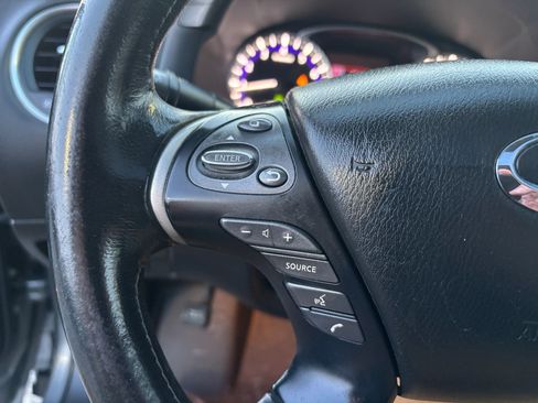 Used 2019 INFINITI QX60 Luxe w/ Essential Package image 21