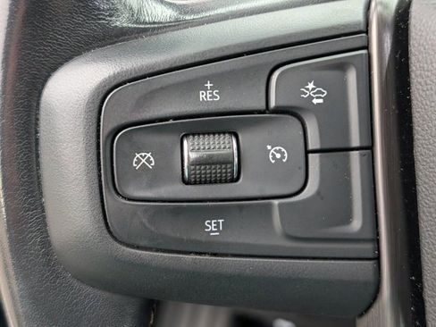 Used 2022 GMC Sierra 2500 AT4 w/ AT4 Preferred Package image 17