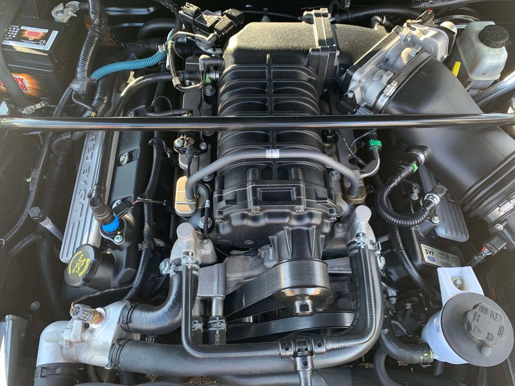 Used 2009 Ford Mustang Shelby GT500 RWD image 30