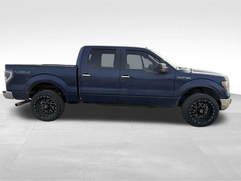 Used 2011 Ford F150 XLT w/ XTR Pkg image 3