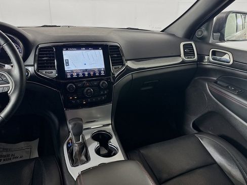 Used 2019 Jeep Grand Cherokee Trailhawk w/ Trailhawk Luxury Group AWD/4WD image 28