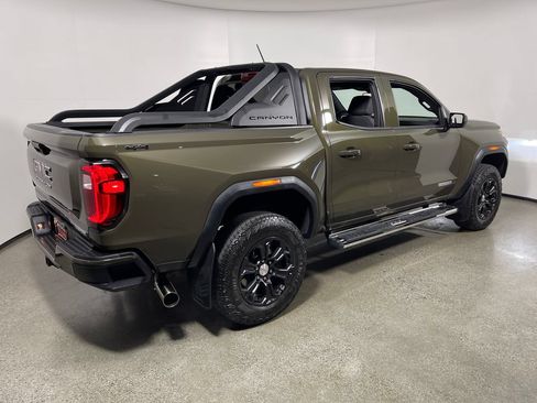 Used 2023 GMC Canyon Elevation w/ Convenience Package AWD/4WD image 3