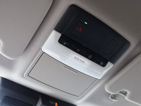 New 2026 Nissan Rogue SL AWD/4WD image 17