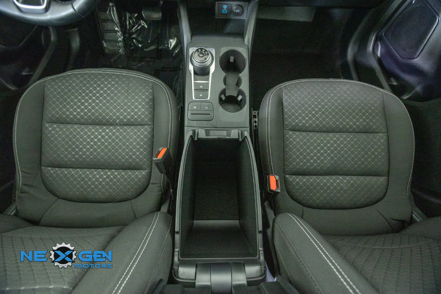 Used 2023 Ford Escape Active AWD/4WD image 33