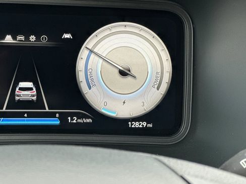 Used 2023 Hyundai Kona SE image 28