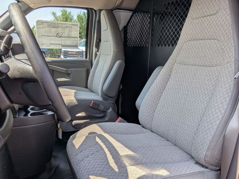 New 2025 GMC Savana 2500 Extended w/ Safety Package image 14