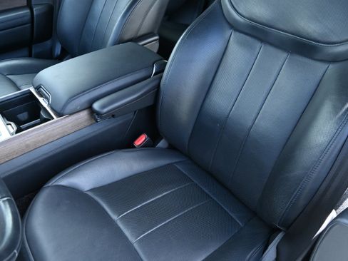 Used 2023 Land Rover Range Rover SE AWD/4WD image 11