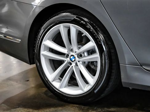 Used 2018 BMW 750i xDrive AWD/4WD image 60